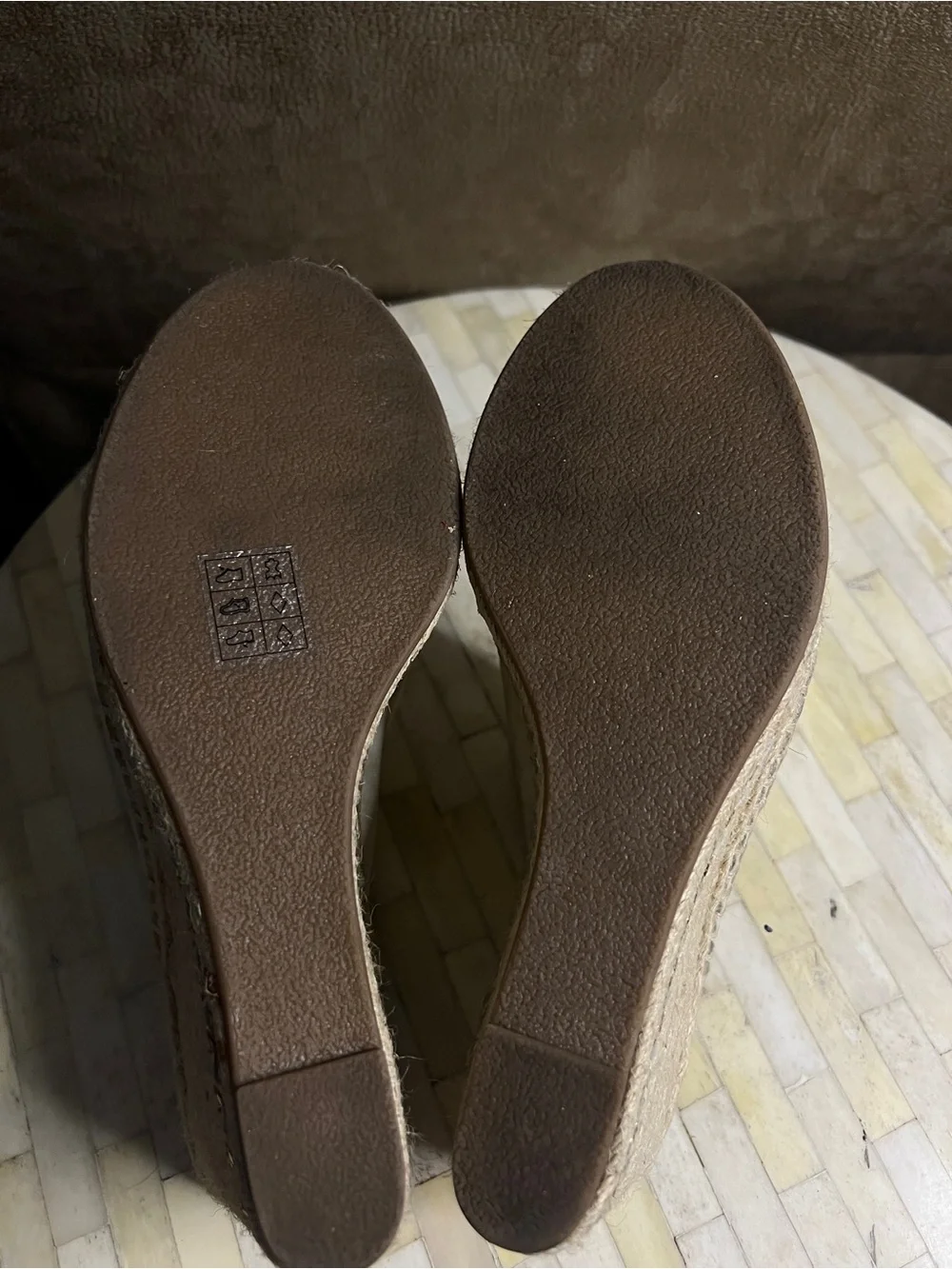 Karl Lagerfeld Light Beige Espadrille Wedge Mules - Picture 9 of 9